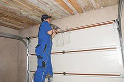 Expert Garage Doors Service Griffith, IN 219-228-4190 - installation-side